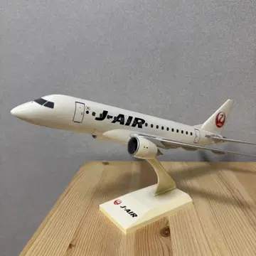 J-AIR EMBRAER 170 1/100 모델
