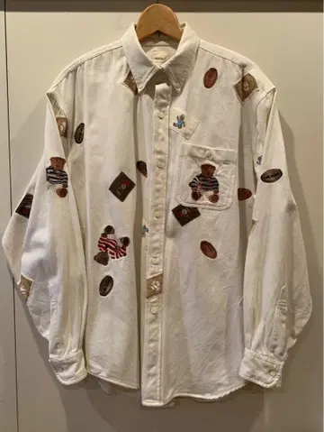 칼 헬무트 럭비 곰 자수 와펜 긴팔 셔츠