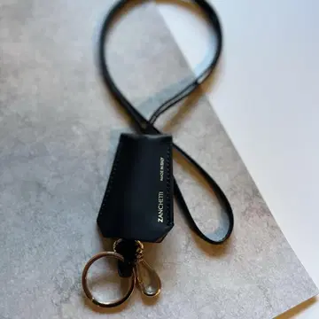 [새상품급] 두지엠 클라세 Zanichelli 키링 목걸이