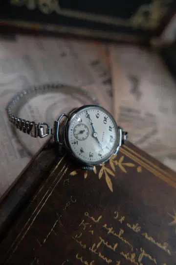 Seiko 세이코 클래식 실버 수동 와인딩 시계
