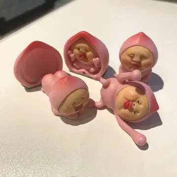 코비토즈칸 카쿠레모모지리 미니 피규어