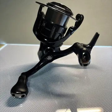 시마노 19 뱅퀴시 C3000SDHHG