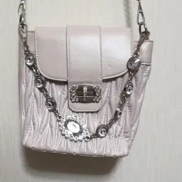 SHEIN 숄더백 퀼팅 큐빅 데코레이션