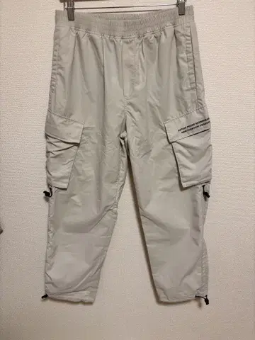 H&M 카고 팬츠 화이트