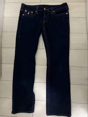 TRUE RELIGION 트루릴리전 플레어 데님 31