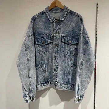 GUESS 게스 데님 자켓 케미컬 워시