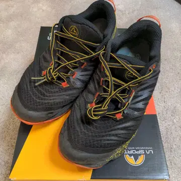 LA SPORTIVA AKASHA II 스포르티바 아카샤 II EUR42