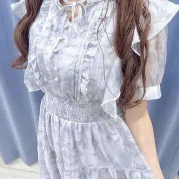 evelyn 라메 프릴 꽃무늬 OP