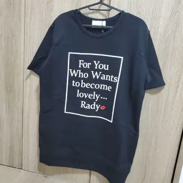 Rady 티셔츠