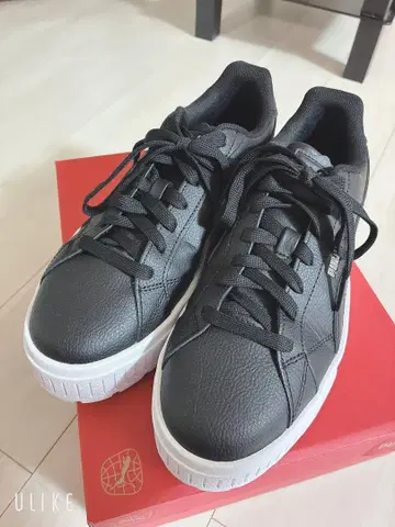 PUMA 푸마 여성용 26cm 카르멘 2 가죽 스니커즈 박스 있음