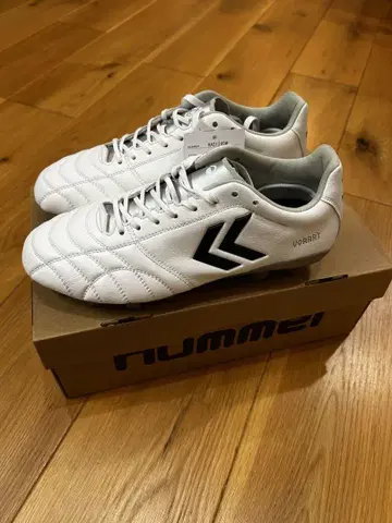 hummel 험멜 볼라트 3 SL PRO WIDE 25.0cm