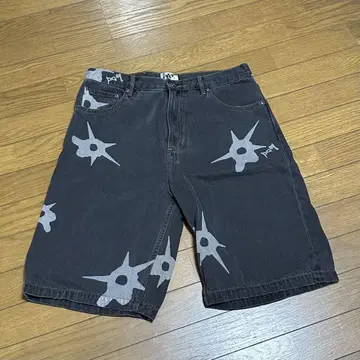 [완판템] P.A.M. LUNACY TROOP SHORTS 'AOP'