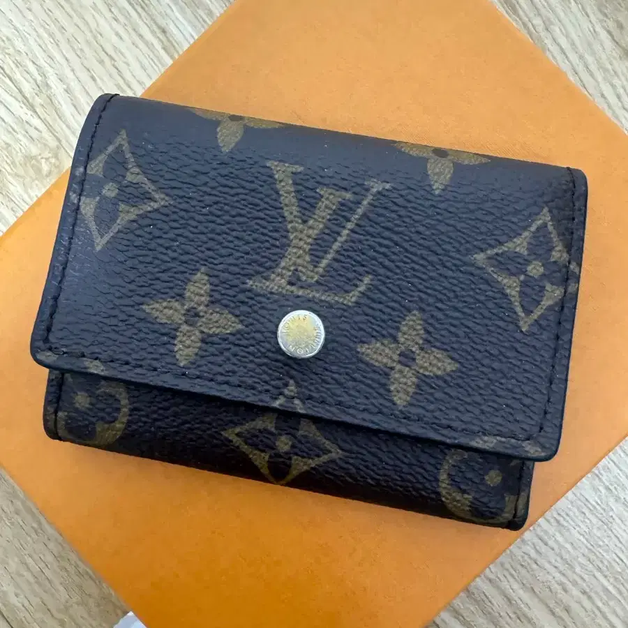 Vuitton Néonoé Lv NÃ©onoÃ© Bb Monogram Lv Crafty NÃ©onoÃ© Mm Price