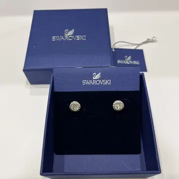 SWAROVSKI 스와로브스키 귀걸이 박스 포함