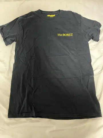 The BONEZ 티셔츠 M 사이즈