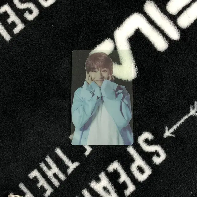 방탄 윙즈투어 윙즈콘 아미부스 포카 태형뷔 BTS WINGS POCA