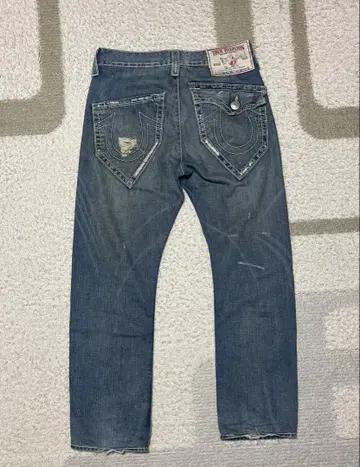 TRUE RELIGION MARCO BIGT30 x 33 트루 릴리전