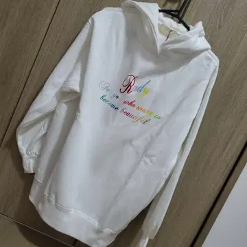 Rady 후드 부착 후드티 로고 프린트