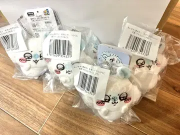치이카와 모몽가 투성이 복권 E상 4개 세트
