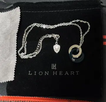 LION HEART 목걸이
