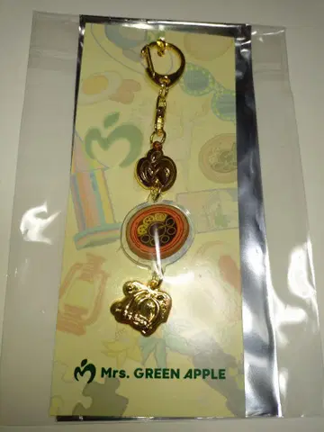 Mrs. GREEN APPLE 랜덤 참 키링(N)