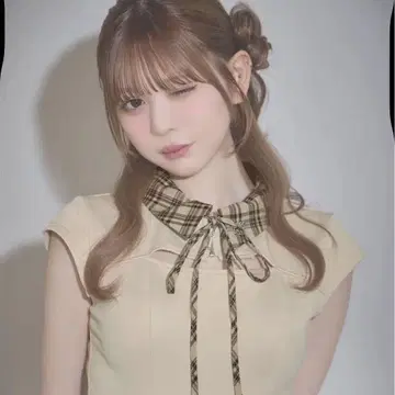 미셸 마카롱 카라 부착 미니 지퍼 상의