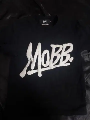 MOBB 상의 XS