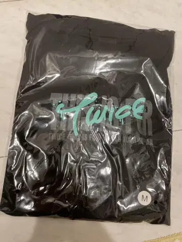 TWICE MINA this is for 라이브 티셔츠/ M 사이즈