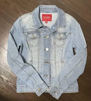 GUESS 게스 라이트 블루 크롭 데님 자켓