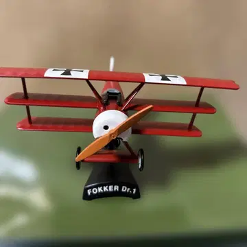 Fokker Dr.1 삼엽익 모델 1:63