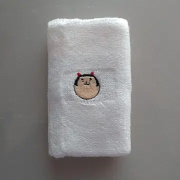캐릭터 자수 타월 화이트