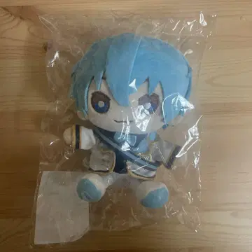코론 스토푸리 앉아있는 봉제 인형