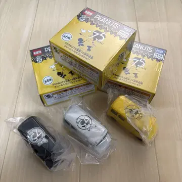 PEANUTS 탄생 75주년 기념 드림 토미카 컬렉션 스누피
