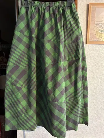 크레센트 롱 스커트