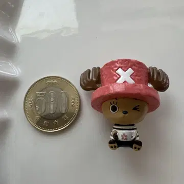 토니토니 초파 피규어
