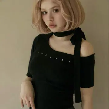 andmary Nana ribbon oneshoulder tops