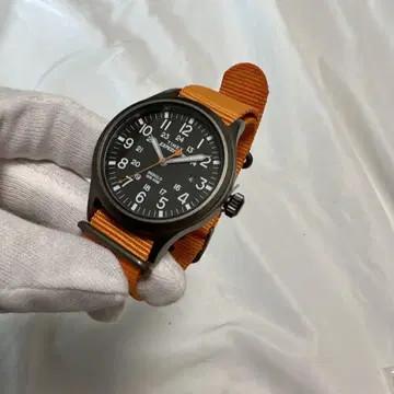 단종 TIMEX (타이맥스) 익스페디션 스카우트 메탈 TW4B 오레