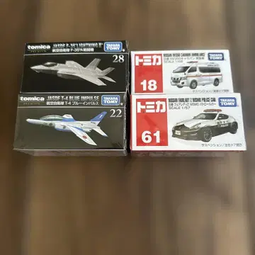 토미카 미니카 밀리터리 세트 (F-35, T-4, NV350, Z)