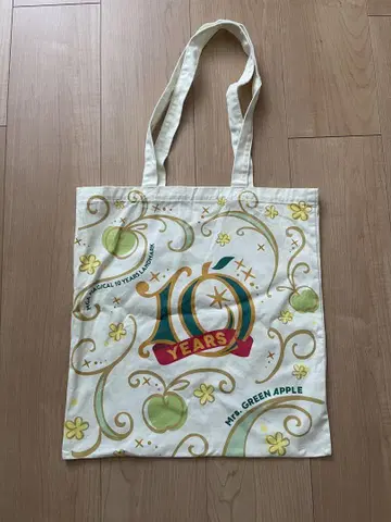 Mrs. GREEN APPLE 토트백 화이트
