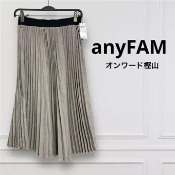 anyFAM 온워드 카시야마 플리츠 스커트