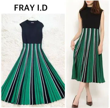 FRAY I.D 플리츠 패턴 니트 원피스