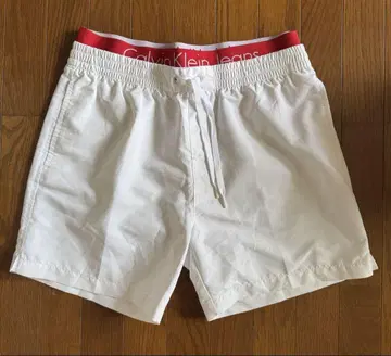 [미사용] 캘빈클라인(Calvin Klein) 화이트 숏팬츠