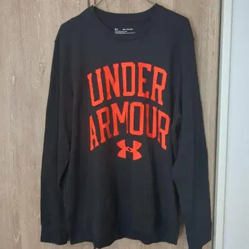 UNDER ARMOUR 맨투맨 네이비 오렌지