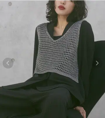 새상품 hunch 메탈릭 얀 니트 베스트