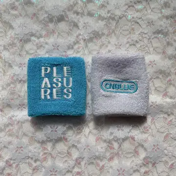 CNBLUE PLEASURES 리스트밴드