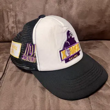 FR2 XLARGE 콜라보 메쉬 캡