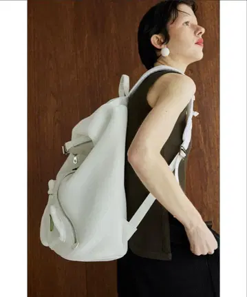 [새상품] OMMO MESH BACK PACK 화이트
