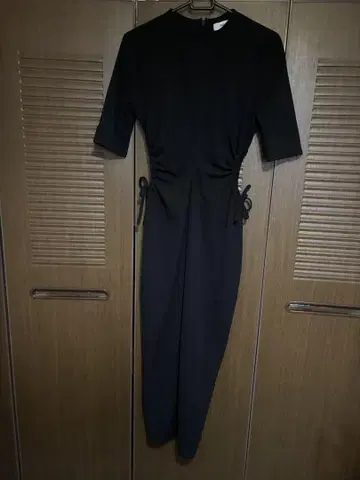 HANNE 블랙 롱 원피스 인기 완판템 사이드 예쁨