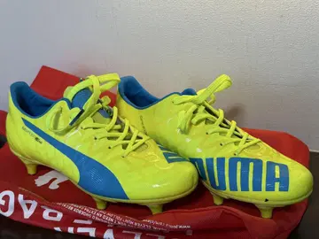 PUMA 축구화