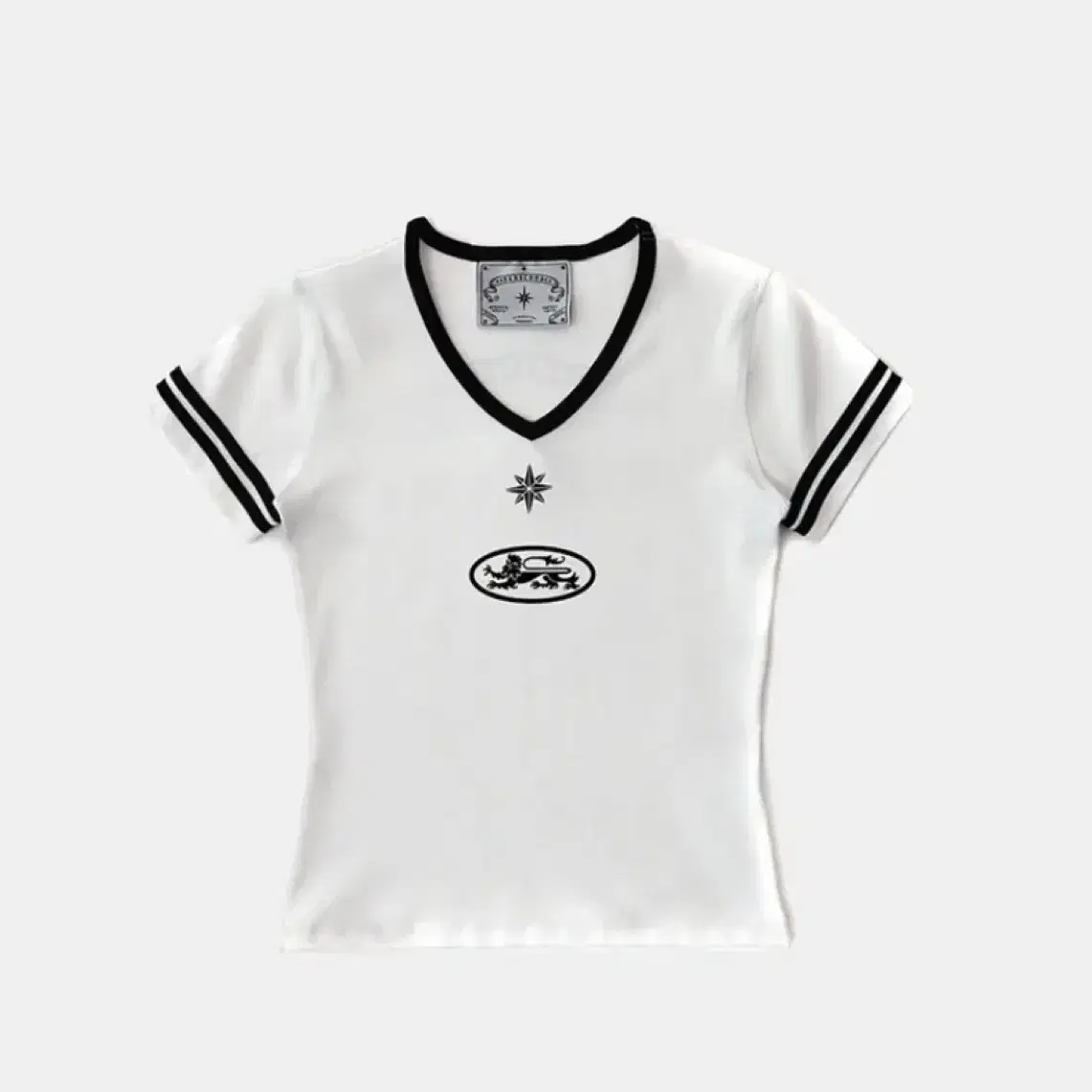 New with tags) Bad Blood Embroidered T-shirt 91 V-neck